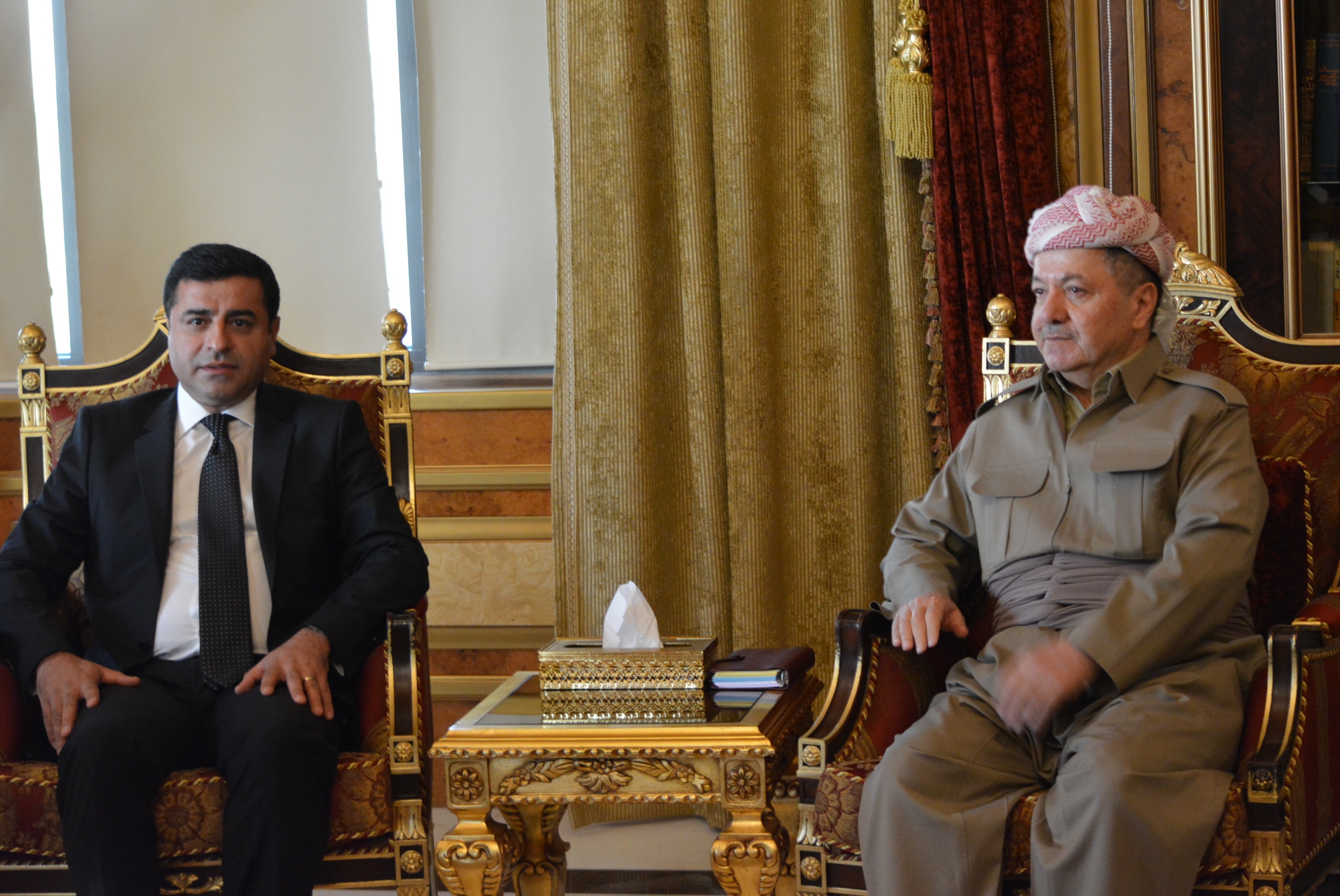 Barzani Demirtaş’ı kabul etti